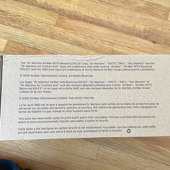 Dr Martens 1460 Black Patent Leather Combat Boots Women Size 8 - Picture 16 of 16